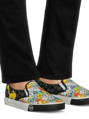 Ground Up Pokemon Men's  Slip On Shoes Size 8.5